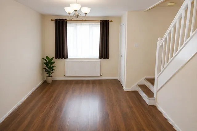 Photo 3 — Larkspur Close, Chester, Cheshire West and Ches, CH4