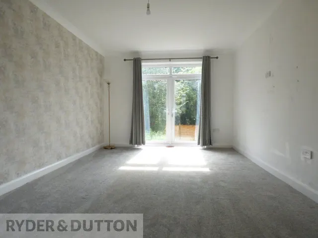 Stopford Avenue, Littleborough, OL15, photo 2