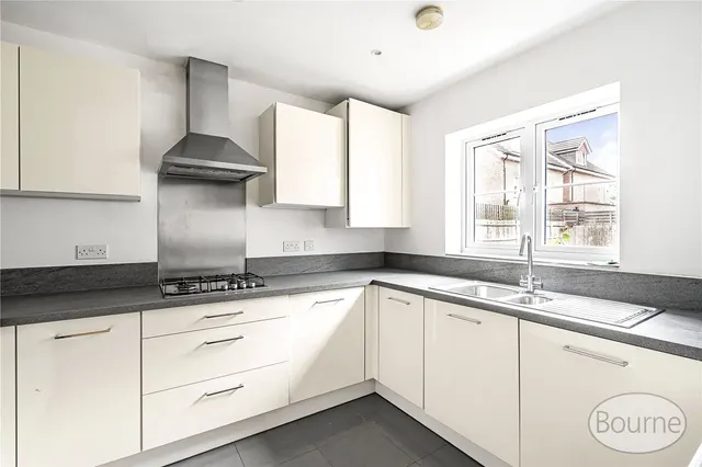Jersey Close, Knaphill, GU21, photo 3