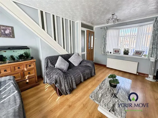 Photo 2 — Aintree Close, Bedworth, Warwickshire, CV12