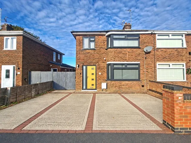 Wright Avenue, Peterborough, PE2, photo 1