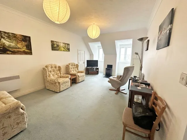 Brockenhurst, Hampshire, photo 2
