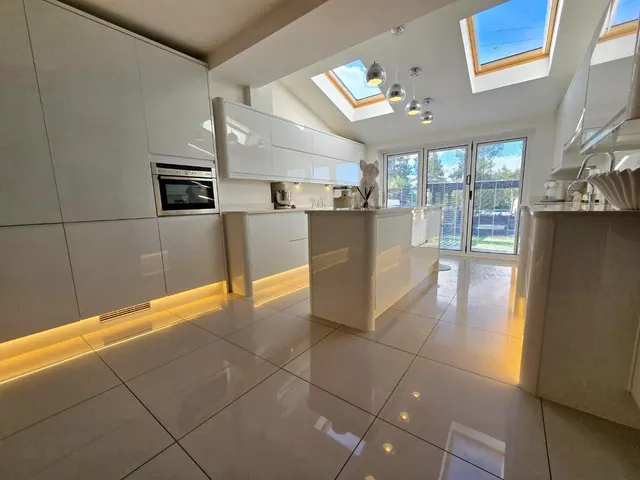 Mount Pleasant, Nangreaves, BL9, photo 2