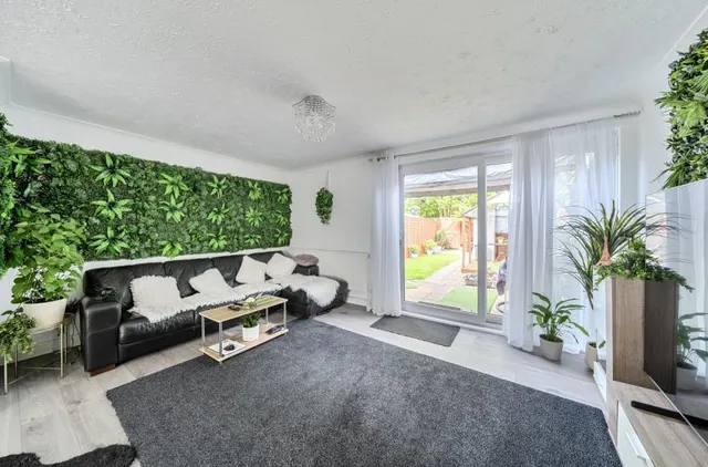 Sycamore Road, Bognor Regis, PO22, photo 3