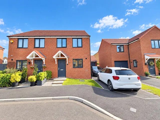 Porter Gardens, Bishop Auckland, DL14, photo 1