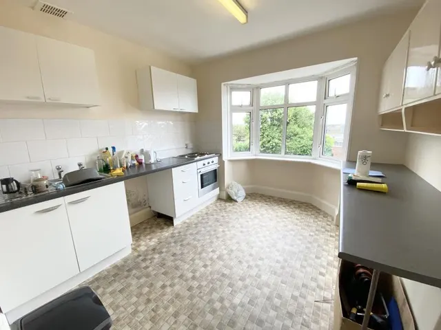 Upper Brighton Road, Worthing, BN14, photo 2