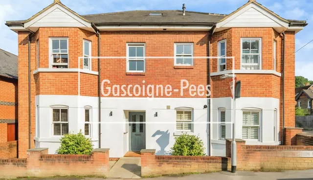 Upper Queen Street, Godalming, GU7, photo 1