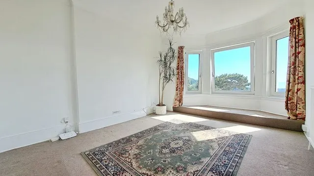 Photo 2 — Tillington Terrace, Hastings, East Sussex, TN35