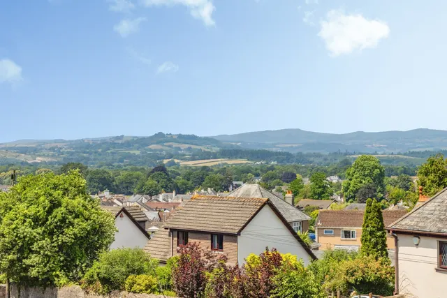 Vicarage Hill, Newton Abbot, TQ12, photo 3