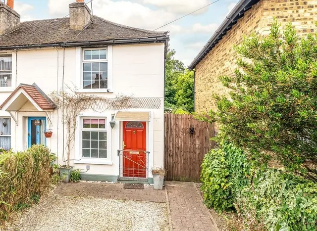 Station Road, Hounslow, TW3, photo 1