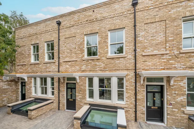 Clarendon Drive, London, SW15, photo 1