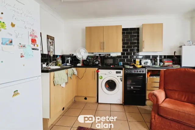 Railway Street, Cardiff, CF24, photo 2