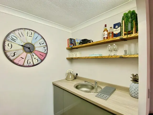 Upper Holland Road, Sutton Coldfield, B72, photo 3