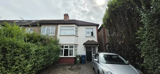 Headstone Drive, Harrow, HA1, photo 1