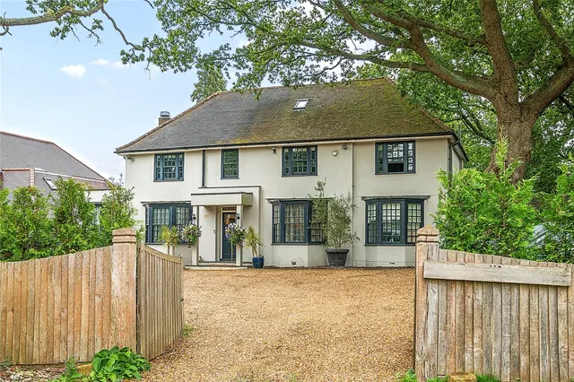Barnet Road, Arkley, Hertfordshire, EN5 3JD, photo 1