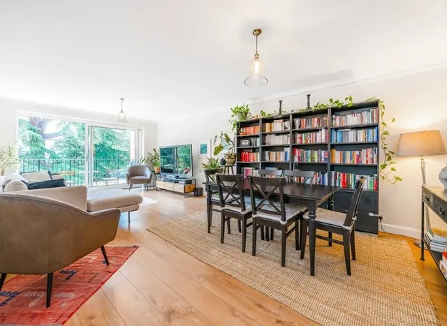 Palace Road, East Molesey, KT8, photo 2