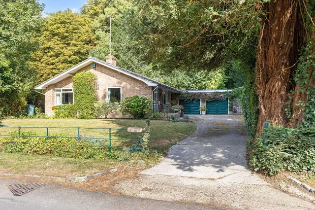 Chalkcroft Lane, Penton Mewsey, Andover, Hampshire, SP11 0RD, photo 1