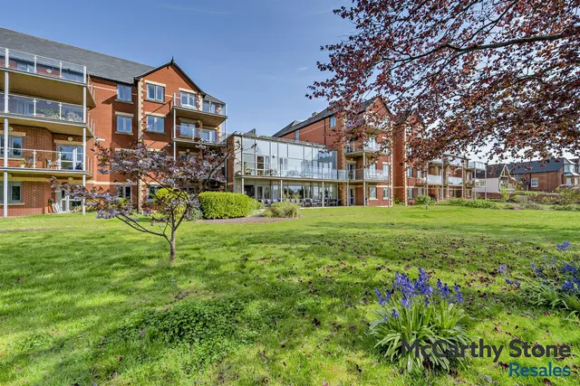 Douglas Avenue, Exmouth, EX8, photo 1