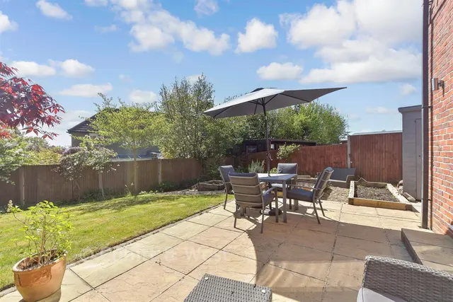 Cranborne Gardens, Crowborough, TN6, photo 2
