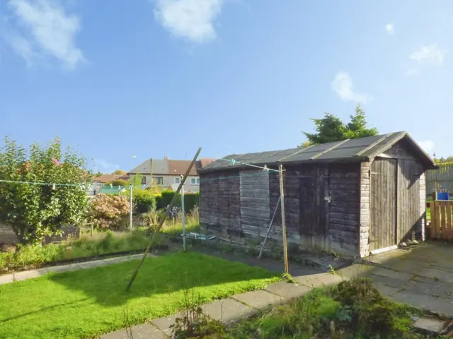 Carden Avenue, Lochgelly, KY5, photo 2