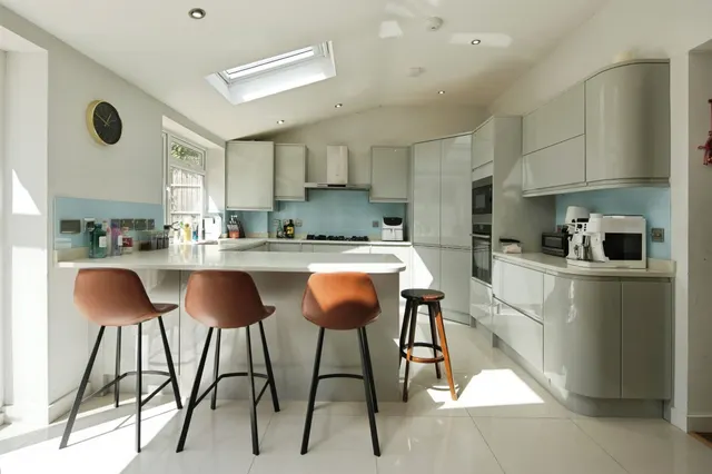 Goldstone Crescent, Hove, BN3, photo 1