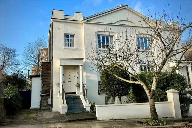 Champion Grove, London, SE5, photo 2