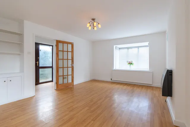 Photo 3 — Barnsdale Road, Leicester, LE4 1AR