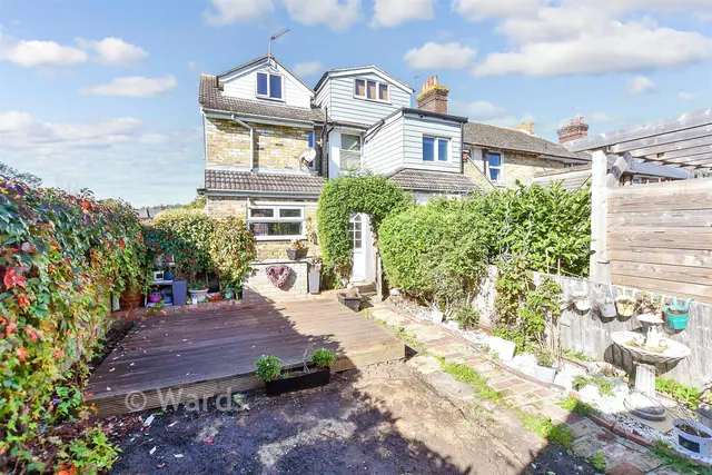 Victoria Avenue, Hythe, CT21, photo 3
