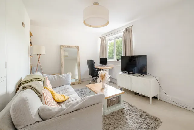 Canonbury Road, London, N1, photo 1