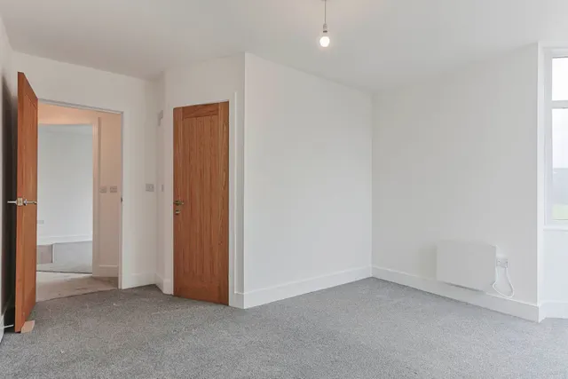 Photo 3 — Heron Court Road, Bournemouth