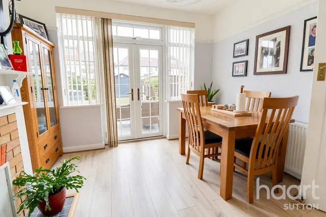 Rutland Drive, Morden, SM4, photo 3