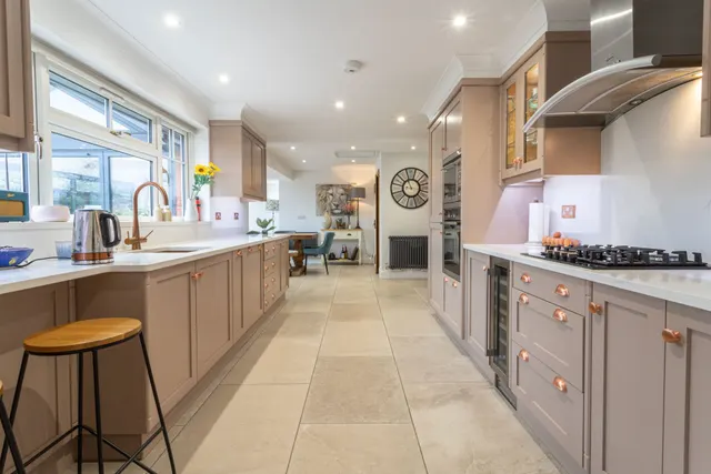 Photo 2 — Blythe Cottage Fleet Lane, Finchampstead, Wokingham, RG40 4RP