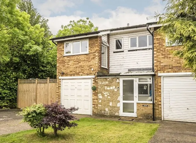 Vincent Drive, Shepperton, TW17, photo 1