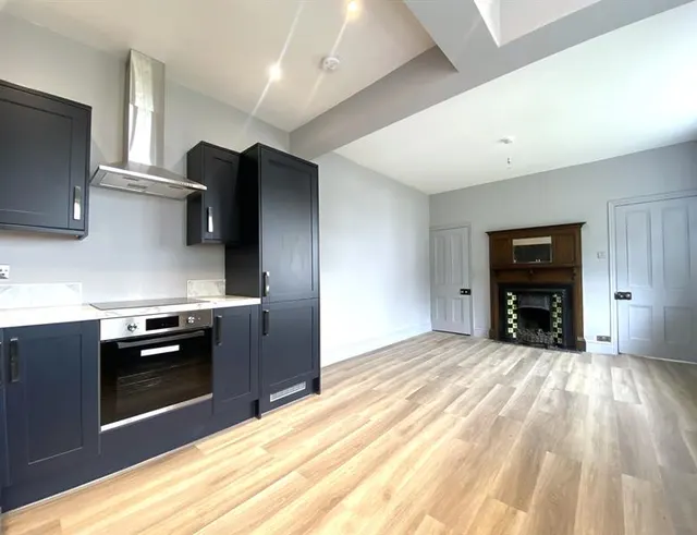 Kingsley Road, Frodsham, photo 3
