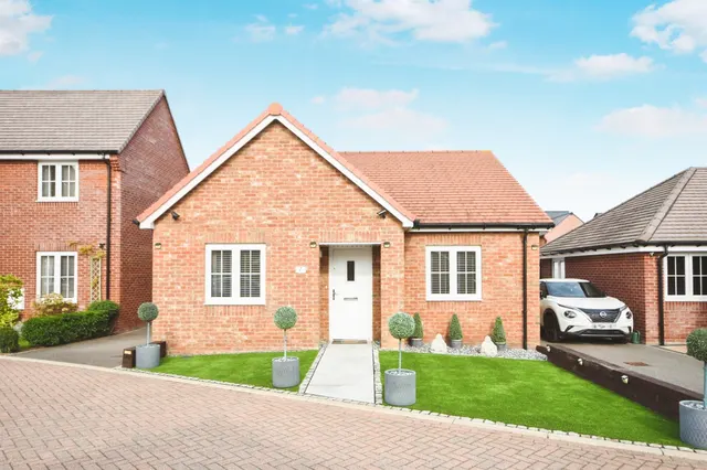 Harper Lane, Halstead, CO9, photo 1