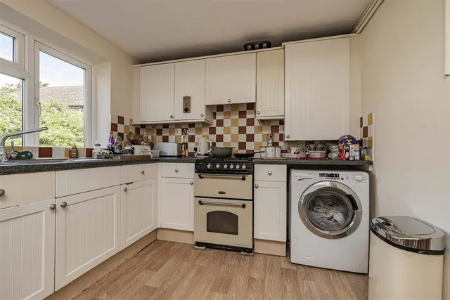 Photo 2 — Wolf Lane, Windsor, Berkshire, SL4 4HR