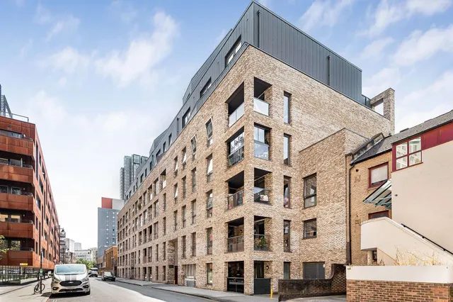3 bedroom flat — Wharf Road, London, N1 7GY