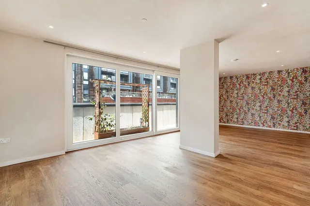 Photo 2 — Wharf Road, London, N1 7GY