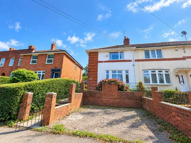 Harvington Road, B29, photo 1