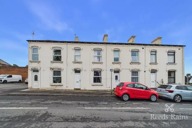 Cross Street, Horbury, WF4, photo 1