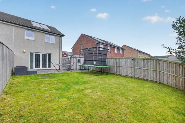 Photo 2 — 20 St. Andrews Park, Troon, KA10 7GQ