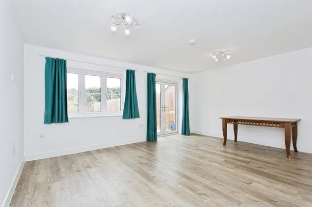 Howells Way, Cambridge, CB23, photo 3