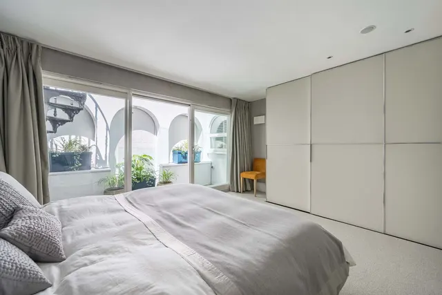 Normand Mews, London, W14, photo 1