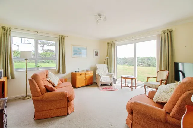 East Cliff Road, Dawlish, EX7, photo 3