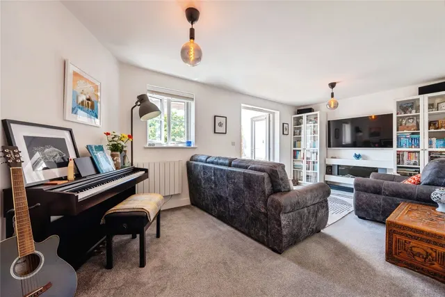 Trerammet Crescent, Tintagel, PL34, photo 2