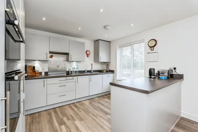 Harrison Way, Rownhams, SO16, photo 2