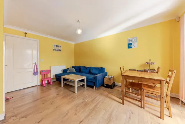 Broughton Drive, Newark, NG24, photo 3