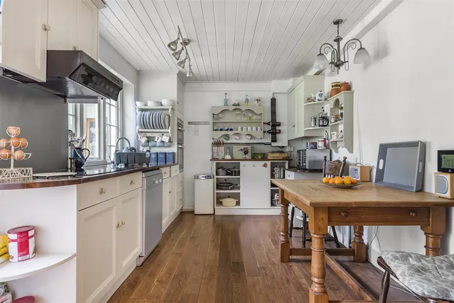 Perrys Lane, Seend Cleeve, SN12, photo 3