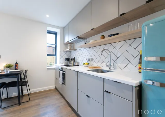 Photo 2 — 16 Loughborough Court, Shakespeare Road, London