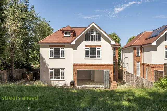 Addiscombe Road, Addiscombe, CR0, photo 3